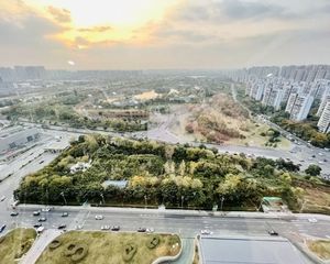 环球中心朝内朝外 产权在手诚心出售 精装可自用 物业费减半