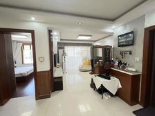 楼梯房中的精品 精装保养好 2房2厅首付27万安家