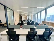 珠江新城中区 越秀金融大厦 精装带家私 高区南向望江