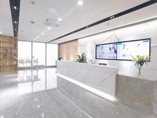 金茂ICC 梅溪湖文化艺术中心 湖景地铁口 特价50-60