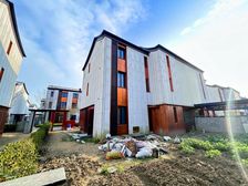 世茂铜雀台(龙胤) 5室2厅4卫 毛坯 5000万元