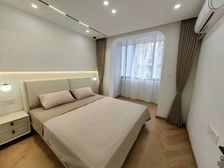 店长力荐!已买急售!地铁口200米!赠送婚房装修和家具家电