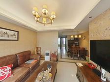 诚心出售边套精装修各付 南北通透 采光好 周边商圈成熟/