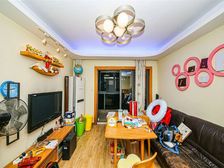 只此一套业主诚意出售!近18号线万科物业!楼层位置好随时看房