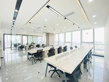 成华区地铁口丨5隔间24工位丨双面采光,赏无限风光丨商圈成熟