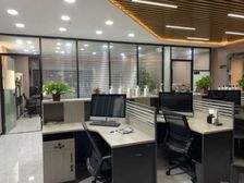 转租!荔湾地铁口豪华办公室出租 315方 带空调家具 电脑