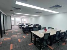 海珠广场79元精装办公216平配家私拎包入住省钱省心