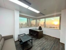 林和西地铁口 西南向精装修带家私 高区望聚宝盆写字楼出租