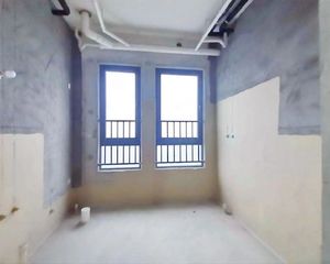 二八板块,单价2万出头,无涌金,感兴趣朋友点我头像看更多房源