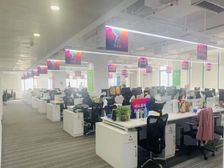 有米科技大厦 全层1000平 全新精装修 带家具 超大员工区