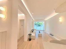 低于市场价100W!带产权车位,全南户型,小区中心位置,可谈