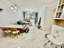 万达城临江三房可看江景 精装拎包入住 带车位诚心出售