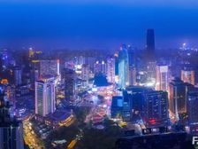 观音桥商圈,香港置地启元一期,豪装大平层,高楼层,仅此一套