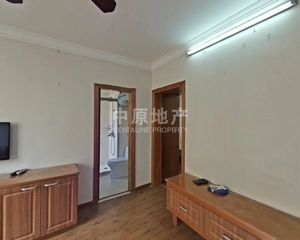 房东急售,有钥匙房,满五年少税,南北通大一房。