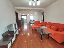 成熟商圈,紧靠科學家社区,电梯大三房急售,建平 ,三甲医院