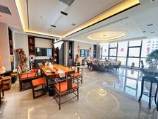 中欧校友大厦1372平整层带家具)万科大都会)华润中心