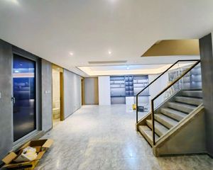 凤起潮鸣随时看内金沙 性价高的公园大别墅次新品质房