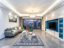 高楼层南向看海景大户型诚意出售,视野超开阔无遮挡,看房方便