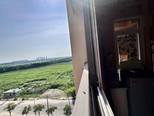 崇明绿地长岛南北通透通风采光好家具家电齐全满五 诚意出售