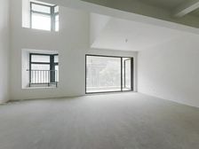 百分百真房源 琅石纯叠墅区 英伦风建筑风格 陆慕核心板块