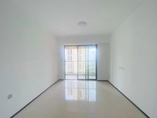 中铁诺德阅泷 送车位 包税费 南向 中层 急售 价格可谈