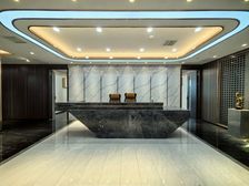 峰创国际 双面采光通风好 双地铁口出行便 自控空调办公更自在