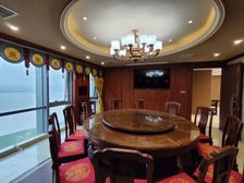 阿尔法一线江景 带厨房KTV 红木家具 中式接待