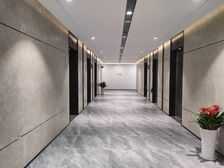 万象城 整层毛坯出租 带烟道 另接受200到1000平定制