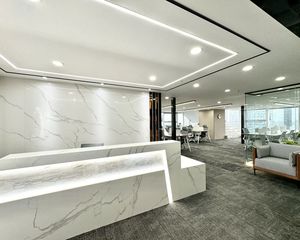 高新跃层办公楼、物业便宜、24时空调、地铁通达、福年广场