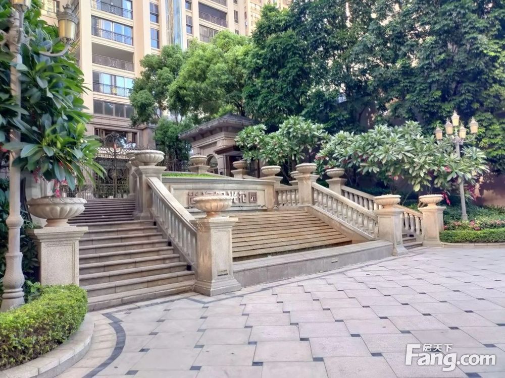 小区相关图