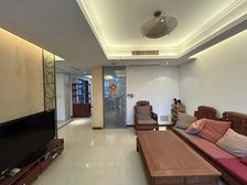 凤凰莱茵苑叠加1.2层 精装修 带大车库 位置好 价格实惠