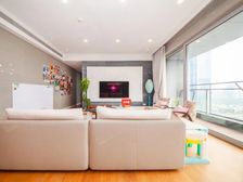 低成交价出 换房急卖空间大 业主不让挂低 电话问底 随时看房