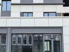 现房 龙城大街 地铁口 小区旁门口餐饮 办公 汽车美容大开间