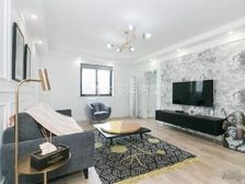 A(50万豪装三房)全明户型,中心花园位置