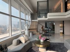 天府三街丨通燃气5米loft(月租5500包税出售)急售!