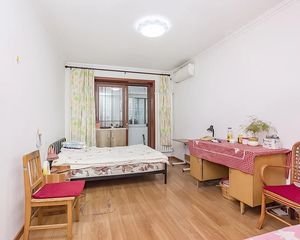 中关村 10,16线苏州街地铁 倒座庙 自住保养好