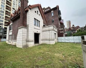 急售,中央香榭独栋别墅,自有500平全明双层地下室,仅此一套