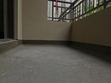 洋房,两梯两户,双阳台仅售138万