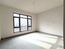 颐湾丽庭新出大联排别墅,低总价,诚意出售,随时看房,价格可谈