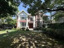 新出房源,南花园600平 ,满五无个税,挑空客厅