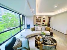 New丶必卖好房丶彩云湖畔(现房丶一手)家门口百亿盘龙商圈!