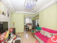 川中南 12年电梯房 业主新房已定 诚售 南北通透 临河位置