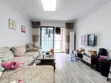 长冶南阳御龙府 中阶费5000 次新小区 简装套三双卫