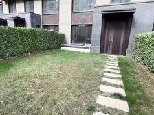 万科翡翠山语 下叠别墅 围子山旁 带南院 万科物业 带地下