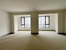 济南龙湖·九里晴川 4室2厅3卫 毛坯 391万元