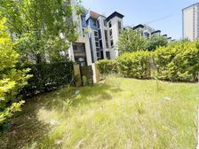 济南龙湖·九里晴川 4室2厅3卫 毛坯 395万元