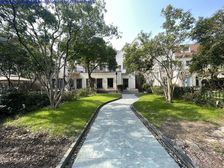 万金择邻的孤品2个双拼可按独栋卖!精装大院霞飞别墅近美领馆