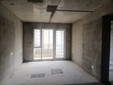 碧桂园栖凤台,13楼,毛坯100平,三室两厅,售52.8万。