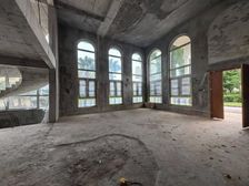 独栋别墅 景湖花园 花园400多平 小区大位置的独栋别墅