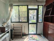 世博家园十街坊 通透两房 预约看房